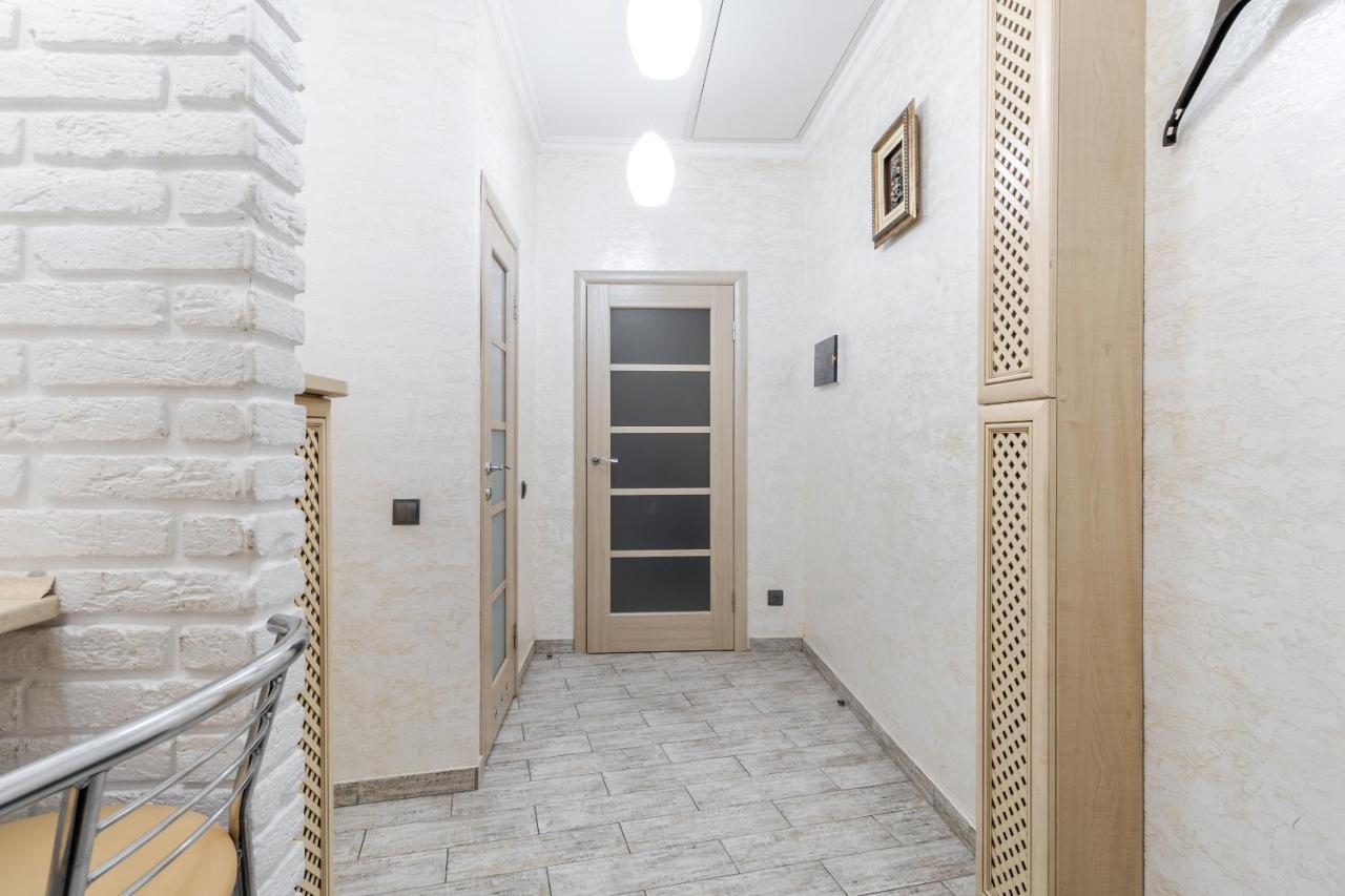 Appartement Fredra 4A Street à Lviv Extérieur photo